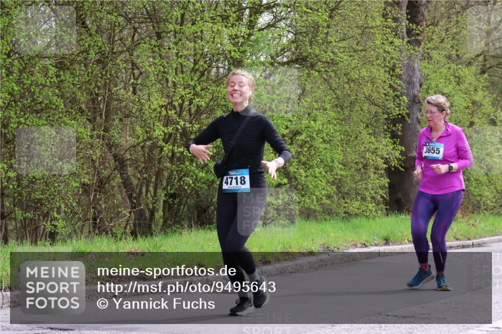 12.04.2026 - 45. Internationalen Wilhelmsburger Insellauf Yannick Fuchs http://msf.ph/oto/9495643 12.04.2026 13:06:17 Laufen 4718, 3655 meine-sportfotos.de
