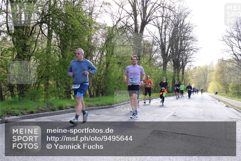 12.04.2026 - 45. Internationalen Wilhelmsburger Insellauf Yannick Fuchs http://msf.ph/oto/9495644 12.04.2026 10:51:13 Laufen 5816, 4513, 2530 meine-sportfotos.de