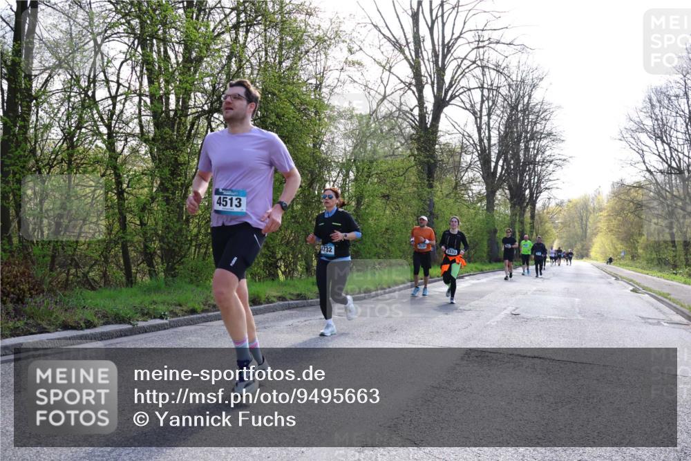12.04.2026 - 45. Internationalen Wilhelmsburger Insellauf Yannick Fuchs http://msf.ph/oto/9495663 12.04.2026 10:51:14 Laufen 4513, 732, 2530, 5533 meine-sportfotos.de