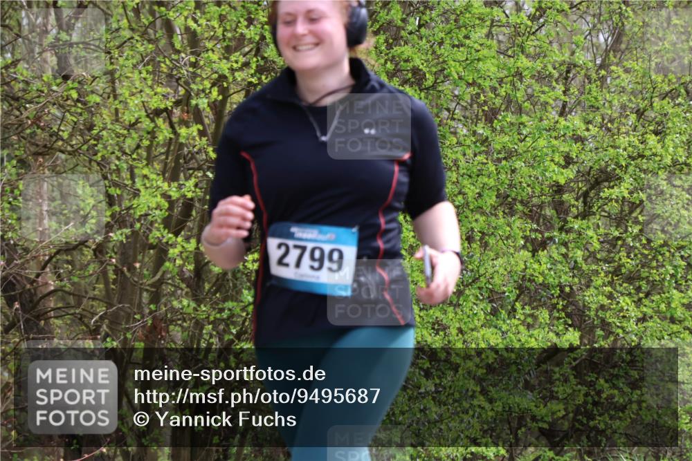 12.04.2026 - 45. Internationalen Wilhelmsburger Insellauf Yannick Fuchs http://msf.ph/oto/9495687 12.04.2026 13:06:25 Laufen 2799 meine-sportfotos.de