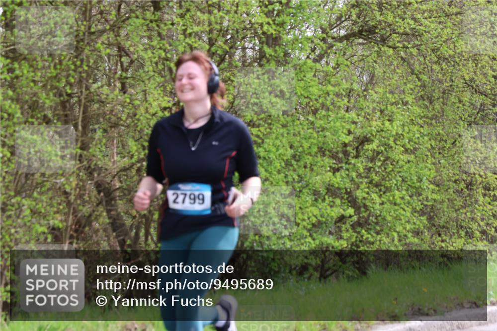 12.04.2026 - 45. Internationalen Wilhelmsburger Insellauf Yannick Fuchs http://msf.ph/oto/9495689 12.04.2026 13:06:25 Laufen 2799 meine-sportfotos.de