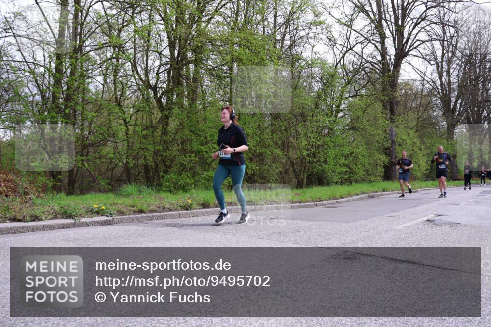12.04.2026 - 45. Internationalen Wilhelmsburger Insellauf Yannick Fuchs http://msf.ph/oto/9495702 12.04.2026 13:06:26 Laufen 2755, 4793 meine-sportfotos.de
