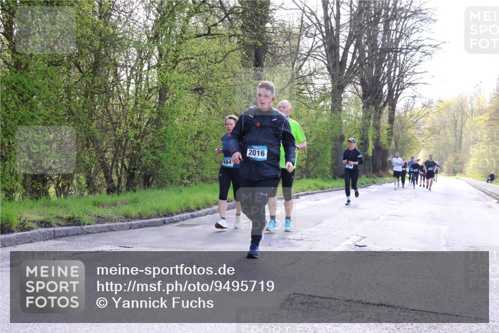 12.04.2026 - 45. Internationalen Wilhelmsburger Insellauf Yannick Fuchs http://msf.ph/oto/9495719 12.04.2026 10:51:21 Laufen 484, 2016, 3910 meine-sportfotos.de