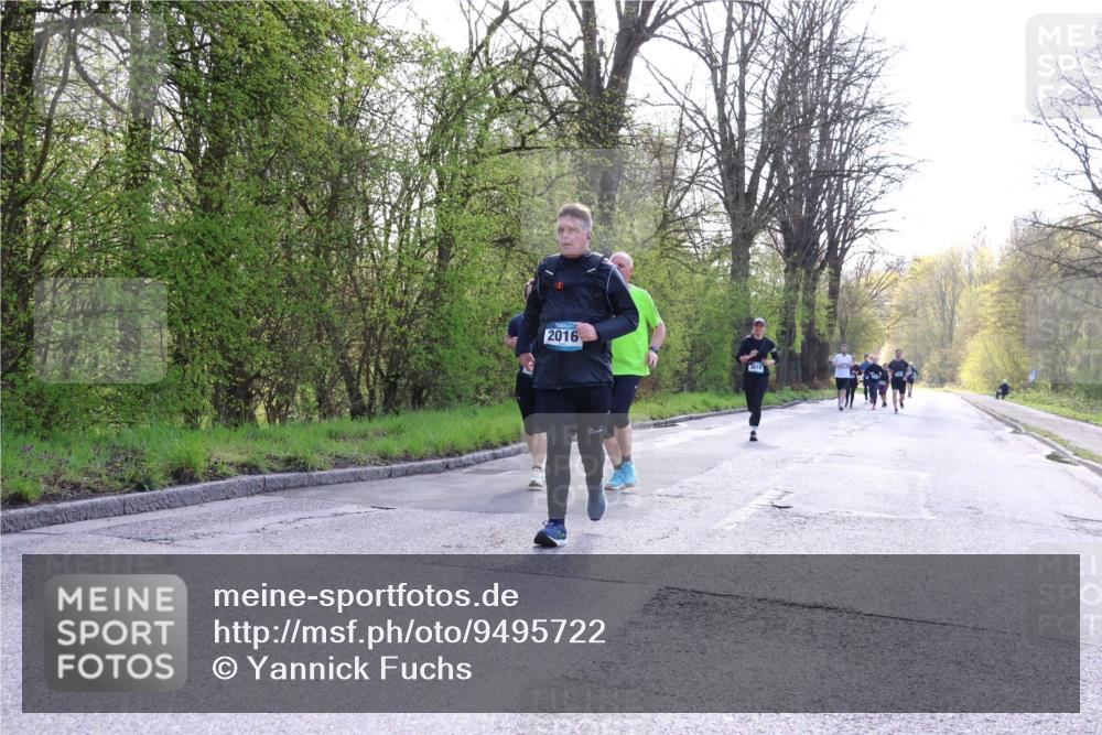 12.04.2026 - 45. Internationalen Wilhelmsburger Insellauf Yannick Fuchs http://msf.ph/oto/9495722 12.04.2026 10:51:21 Laufen 2016, 3910 meine-sportfotos.de