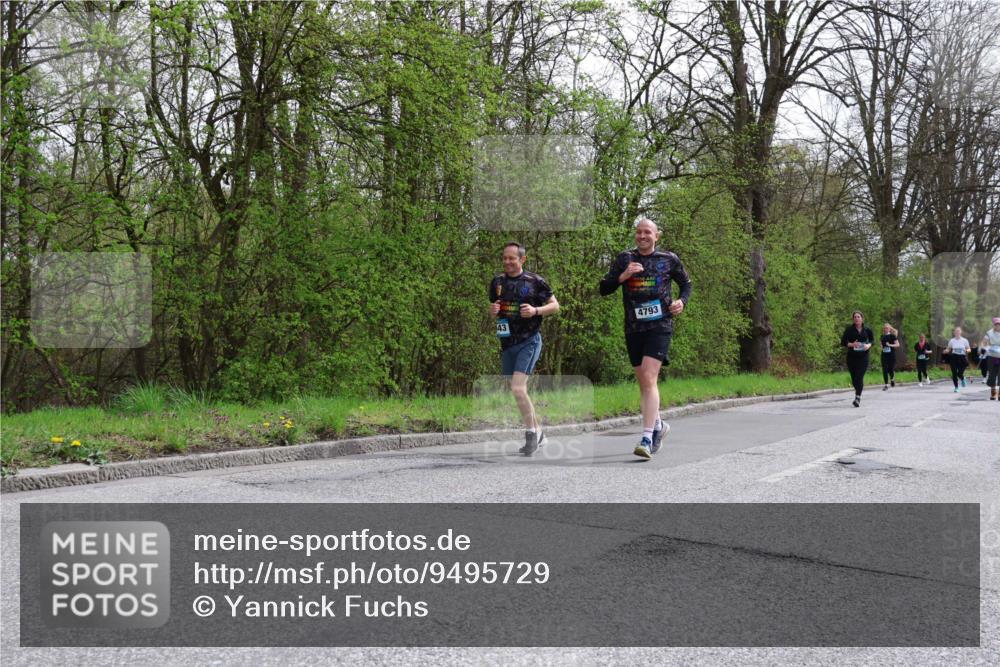 12.04.2026 - 45. Internationalen Wilhelmsburger Insellauf Yannick Fuchs http://msf.ph/oto/9495729 12.04.2026 13:06:29 Laufen 4793, 43 meine-sportfotos.de