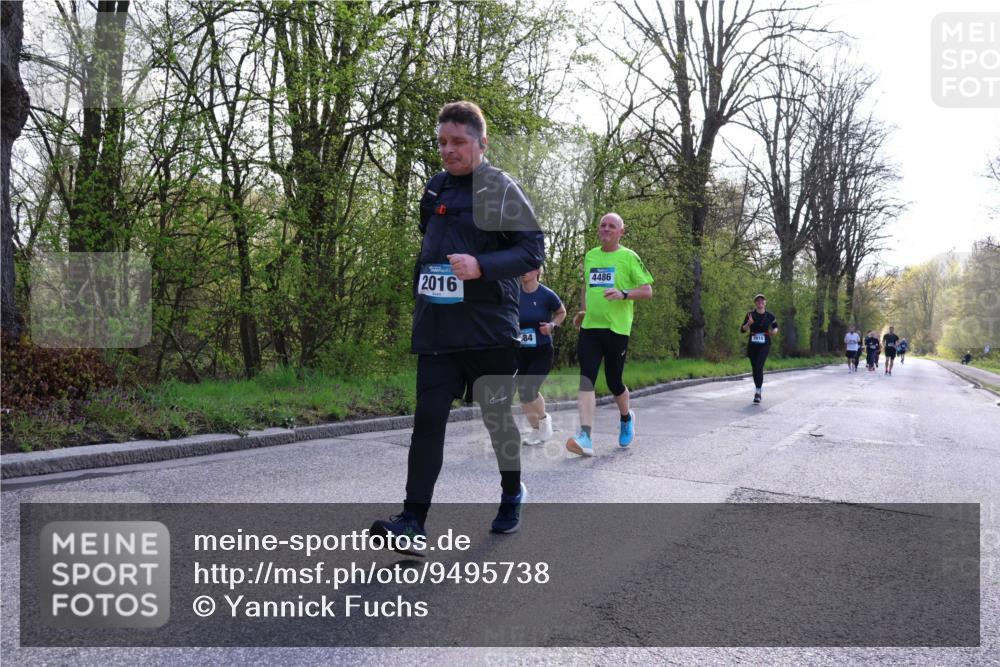 12.04.2026 - 45. Internationalen Wilhelmsburger Insellauf Yannick Fuchs http://msf.ph/oto/9495738 12.04.2026 10:51:22 Laufen 2016, 84, 4486 meine-sportfotos.de