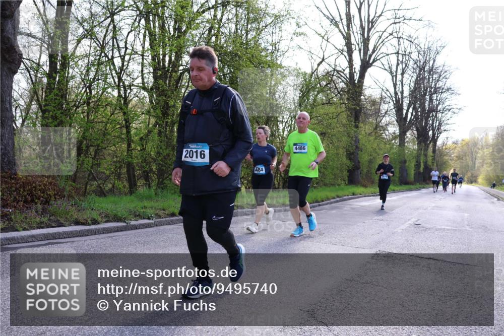 12.04.2026 - 45. Internationalen Wilhelmsburger Insellauf Yannick Fuchs http://msf.ph/oto/9495740 12.04.2026 10:51:23 Laufen 2016, 484, 4486, 3910 meine-sportfotos.de