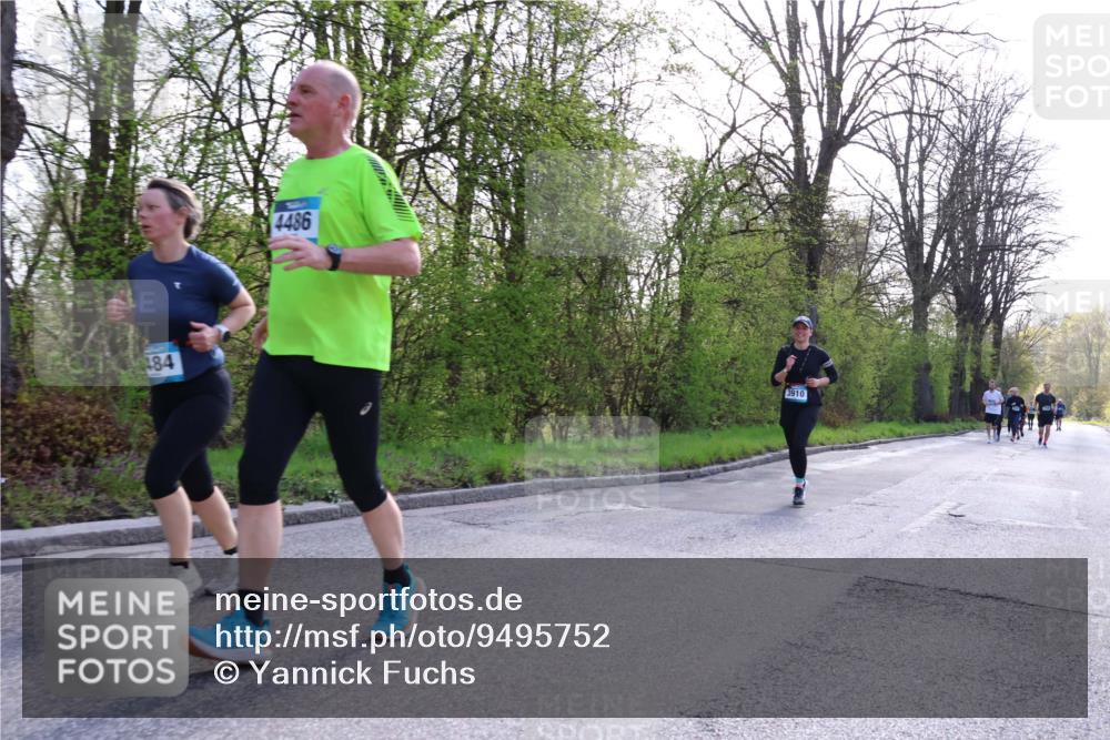 12.04.2026 - 45. Internationalen Wilhelmsburger Insellauf Yannick Fuchs http://msf.ph/oto/9495752 12.04.2026 10:51:24 Laufen 484, 4486, 3910 meine-sportfotos.de