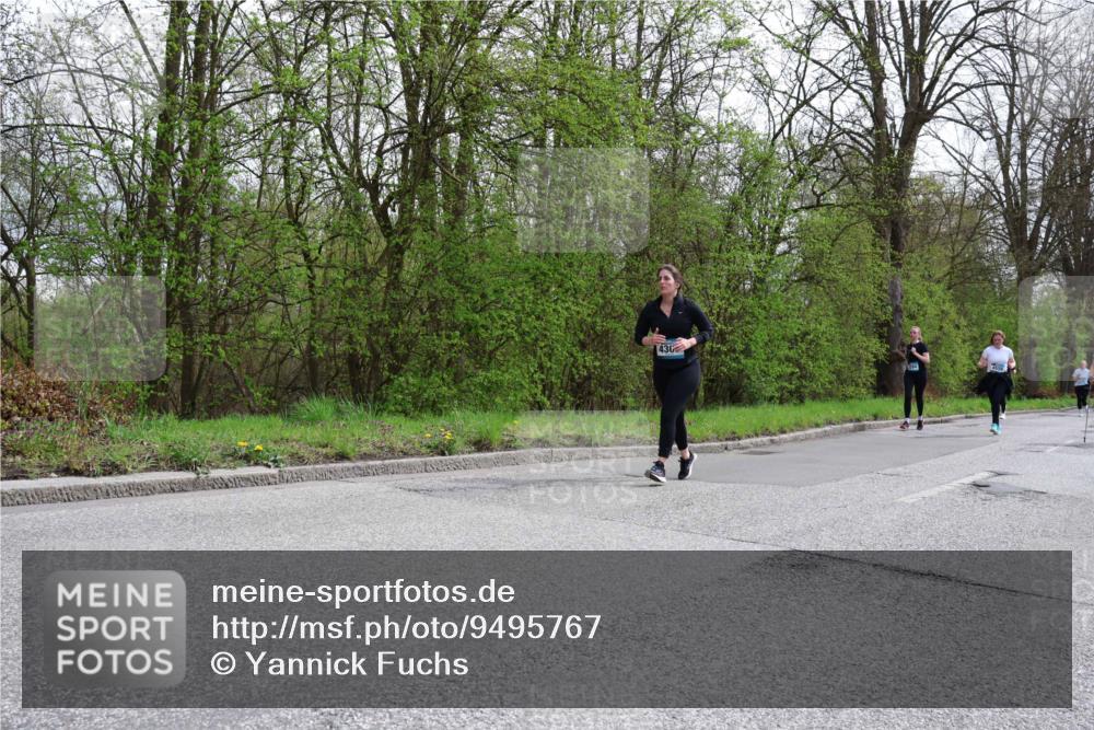 12.04.2026 - 45. Internationalen Wilhelmsburger Insellauf Yannick Fuchs http://msf.ph/oto/9495767 12.04.2026 13:06:33 Laufen 430 meine-sportfotos.de