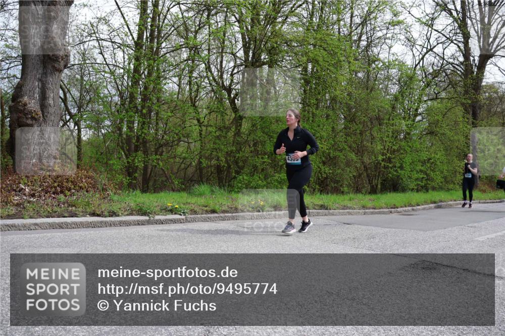 12.04.2026 - 45. Internationalen Wilhelmsburger Insellauf Yannick Fuchs http://msf.ph/oto/9495774 12.04.2026 13:06:33 Laufen 438 meine-sportfotos.de
