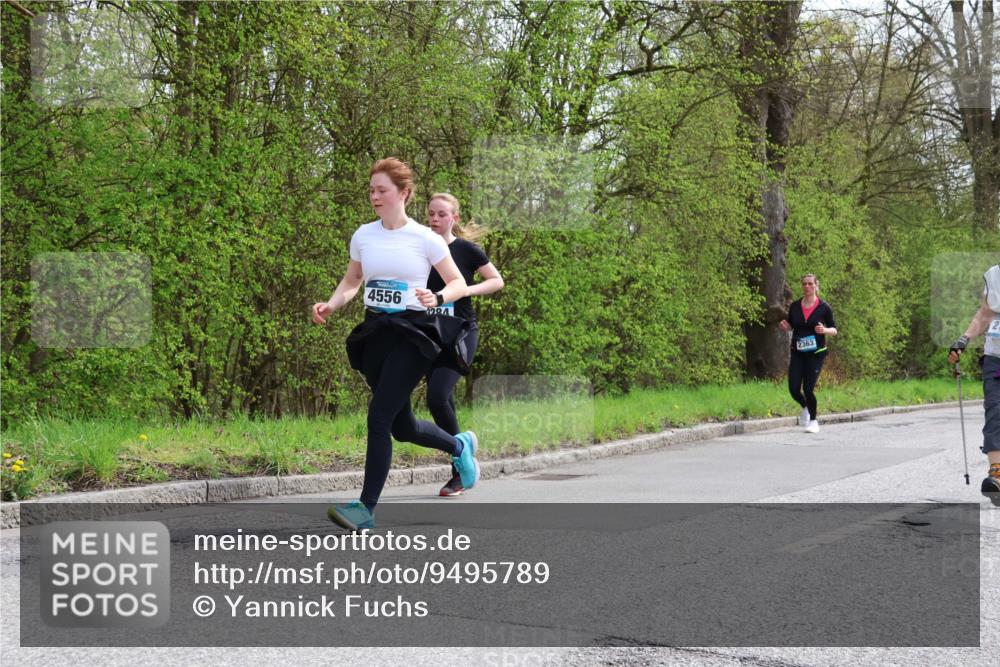 12.04.2026 - 45. Internationalen Wilhelmsburger Insellauf Yannick Fuchs http://msf.ph/oto/9495789 12.04.2026 13:06:36 Laufen 4556, 294, 2363 meine-sportfotos.de
