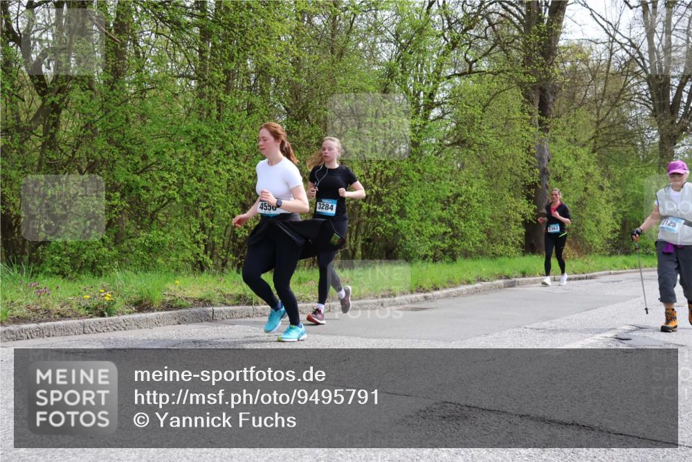 12.04.2026 - 45. Internationalen Wilhelmsburger Insellauf Yannick Fuchs http://msf.ph/oto/9495791 12.04.2026 13:06:36 Laufen 4550, 3284, 2363, 2125 meine-sportfotos.de