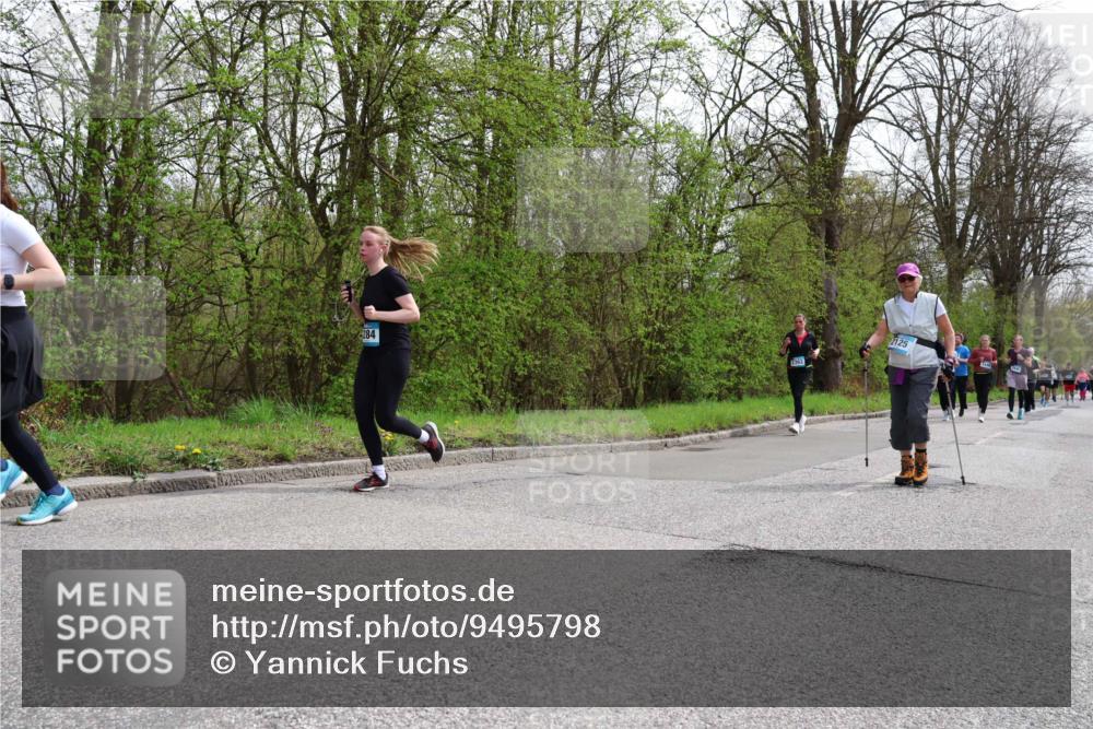 12.04.2026 - 45. Internationalen Wilhelmsburger Insellauf Yannick Fuchs http://msf.ph/oto/9495798 12.04.2026 13:06:37 Laufen 1, 284, 2125 meine-sportfotos.de