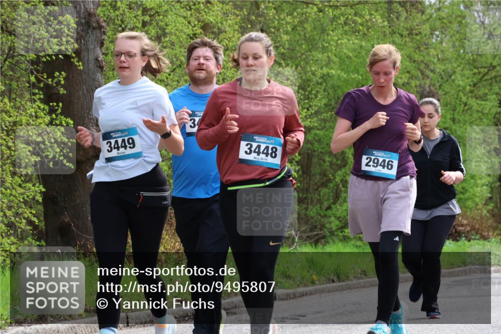 12.04.2026 - 45. Internationalen Wilhelmsburger Insellauf Yannick Fuchs http://msf.ph/oto/9495807 12.04.2026 13:06:40 Laufen 3449, 3, 45, 3448, 2946 meine-sportfotos.de