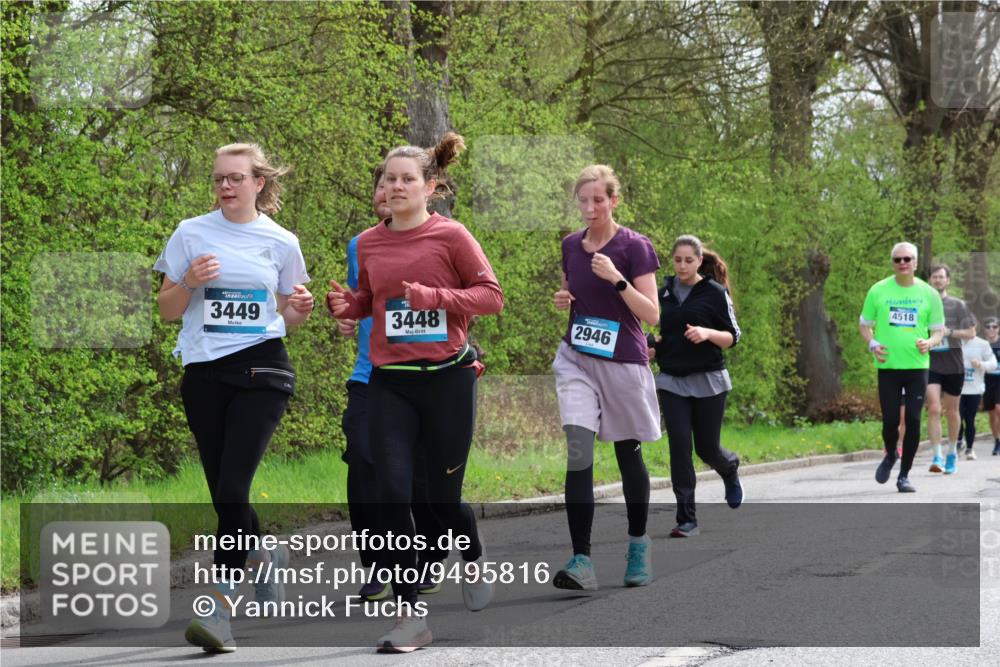 12.04.2026 - 45. Internationalen Wilhelmsburger Insellauf Yannick Fuchs http://msf.ph/oto/9495816 12.04.2026 13:06:41 Laufen 3449, 3448, 2946, 4518 meine-sportfotos.de