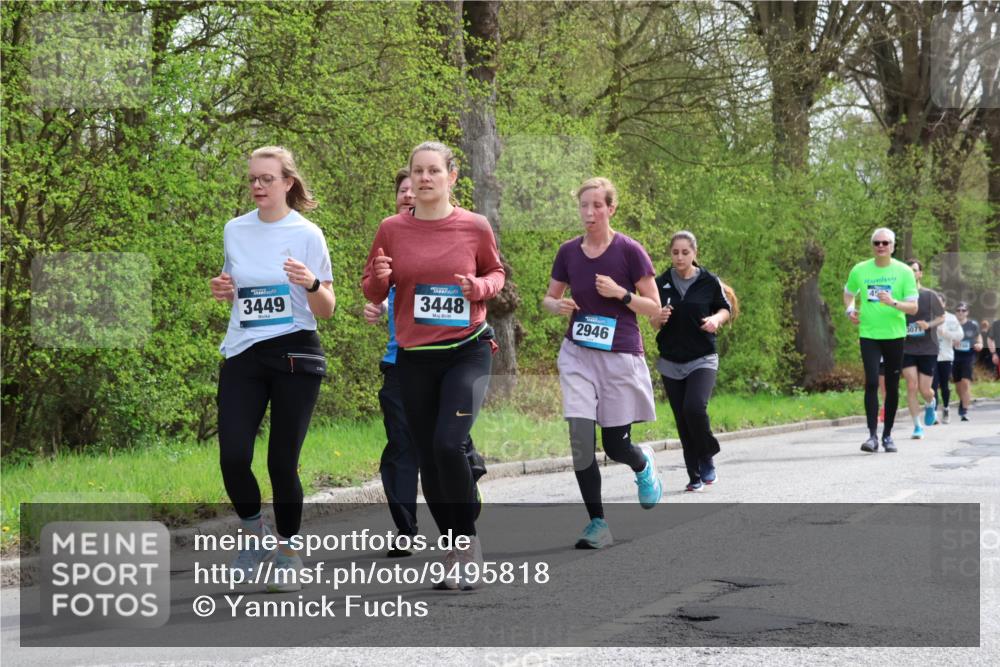 12.04.2026 - 45. Internationalen Wilhelmsburger Insellauf Yannick Fuchs http://msf.ph/oto/9495818 12.04.2026 13:06:41 Laufen 3449, 3448, 2946, 5071 meine-sportfotos.de