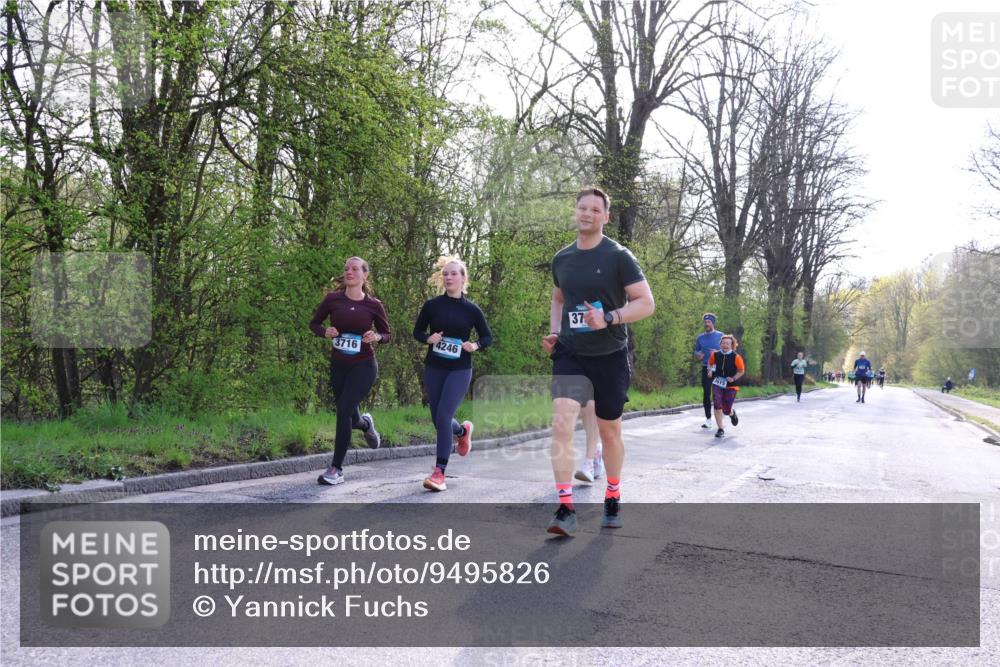 12.04.2026 - 45. Internationalen Wilhelmsburger Insellauf Yannick Fuchs http://msf.ph/oto/9495826 12.04.2026 10:51:32 Laufen 4246, 3716, 37, 3615 meine-sportfotos.de