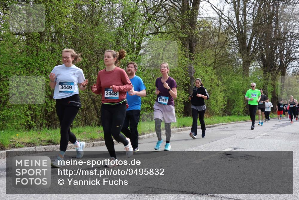 12.04.2026 - 45. Internationalen Wilhelmsburger Insellauf Yannick Fuchs http://msf.ph/oto/9495832 12.04.2026 13:06:42 Laufen 3449, 3448, 2946, 4518 meine-sportfotos.de