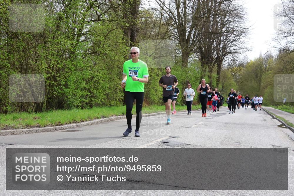 12.04.2026 - 45. Internationalen Wilhelmsburger Insellauf Yannick Fuchs http://msf.ph/oto/9495859 12.04.2026 13:06:46 Laufen 4518, 3071, 2894 meine-sportfotos.de