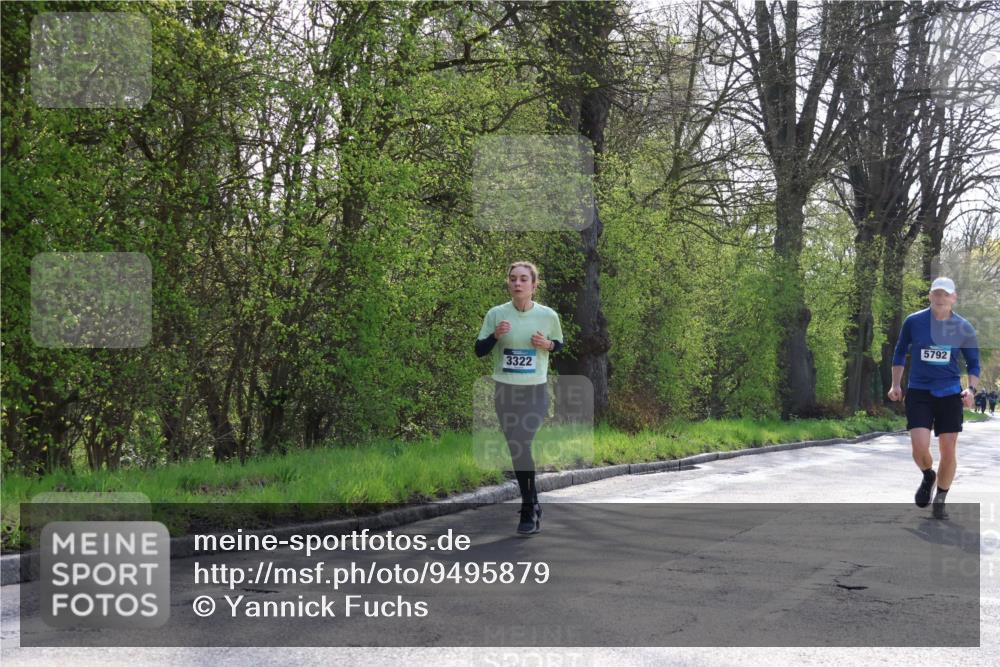 12.04.2026 - 45. Internationalen Wilhelmsburger Insellauf Yannick Fuchs http://msf.ph/oto/9495879 12.04.2026 10:51:41 Laufen 3322, 5792 meine-sportfotos.de