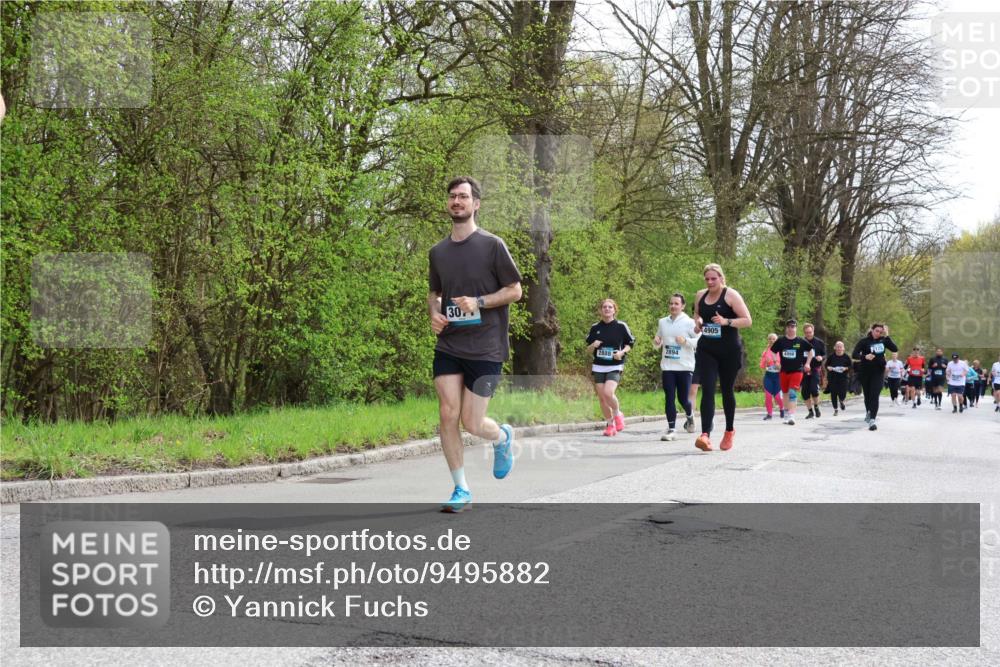 12.04.2026 - 45. Internationalen Wilhelmsburger Insellauf Yannick Fuchs http://msf.ph/oto/9495882 12.04.2026 13:06:48 Laufen 30, 2894, 4905, 175 meine-sportfotos.de