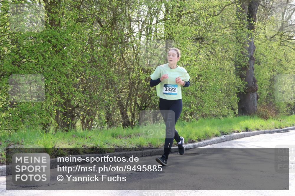 12.04.2026 - 45. Internationalen Wilhelmsburger Insellauf Yannick Fuchs http://msf.ph/oto/9495885 12.04.2026 10:51:41 Laufen 3322 meine-sportfotos.de