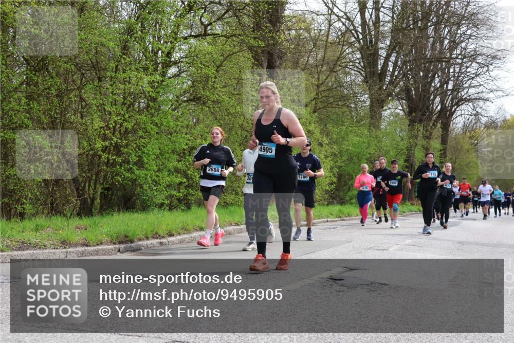 12.04.2026 - 45. Internationalen Wilhelmsburger Insellauf Yannick Fuchs http://msf.ph/oto/9495905 12.04.2026 13:06:50 Laufen 2888, 28, 4905, 5786, 3676, 2175 meine-sportfotos.de