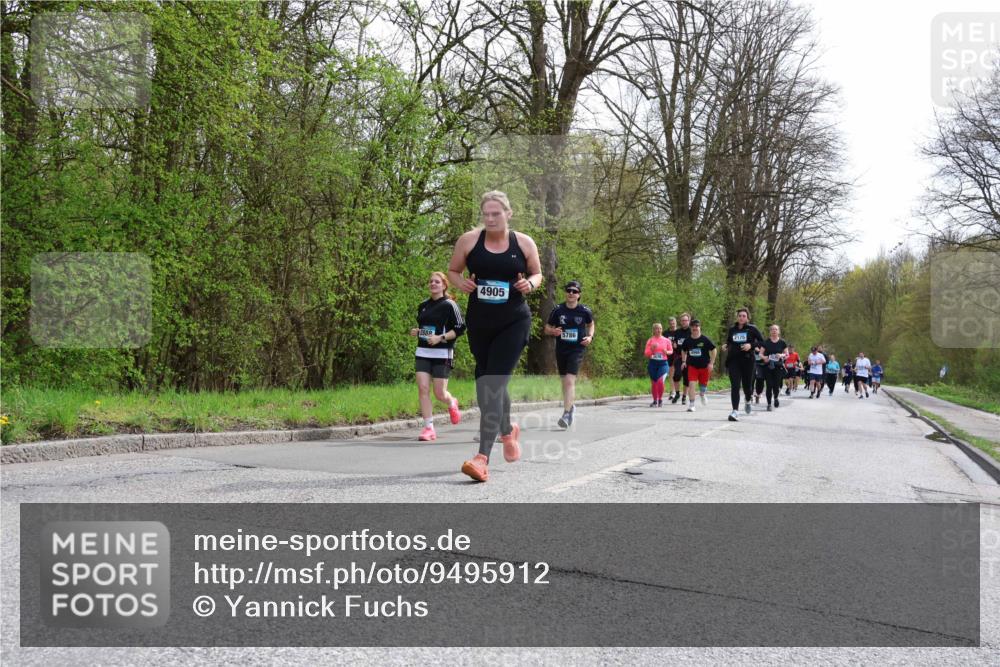 12.04.2026 - 45. Internationalen Wilhelmsburger Insellauf Yannick Fuchs http://msf.ph/oto/9495912 12.04.2026 13:06:50 Laufen 2889, 4905, 5786, 2175 meine-sportfotos.de