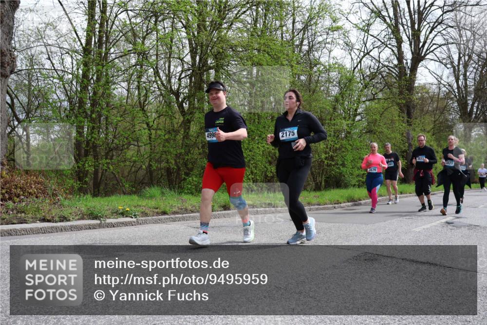 12.04.2026 - 45. Internationalen Wilhelmsburger Insellauf Yannick Fuchs http://msf.ph/oto/9495959 12.04.2026 13:06:55 Laufen 499, 2175, 3676, 3822, 3821, 224 meine-sportfotos.de
