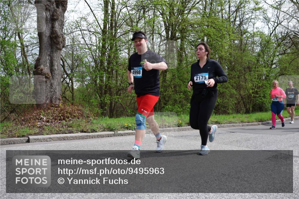 12.04.2026 - 45. Internationalen Wilhelmsburger Insellauf Yannick Fuchs http://msf.ph/oto/9495963 12.04.2026 13:06:56 Laufen 4998, 2175, 3676, 5484 meine-sportfotos.de