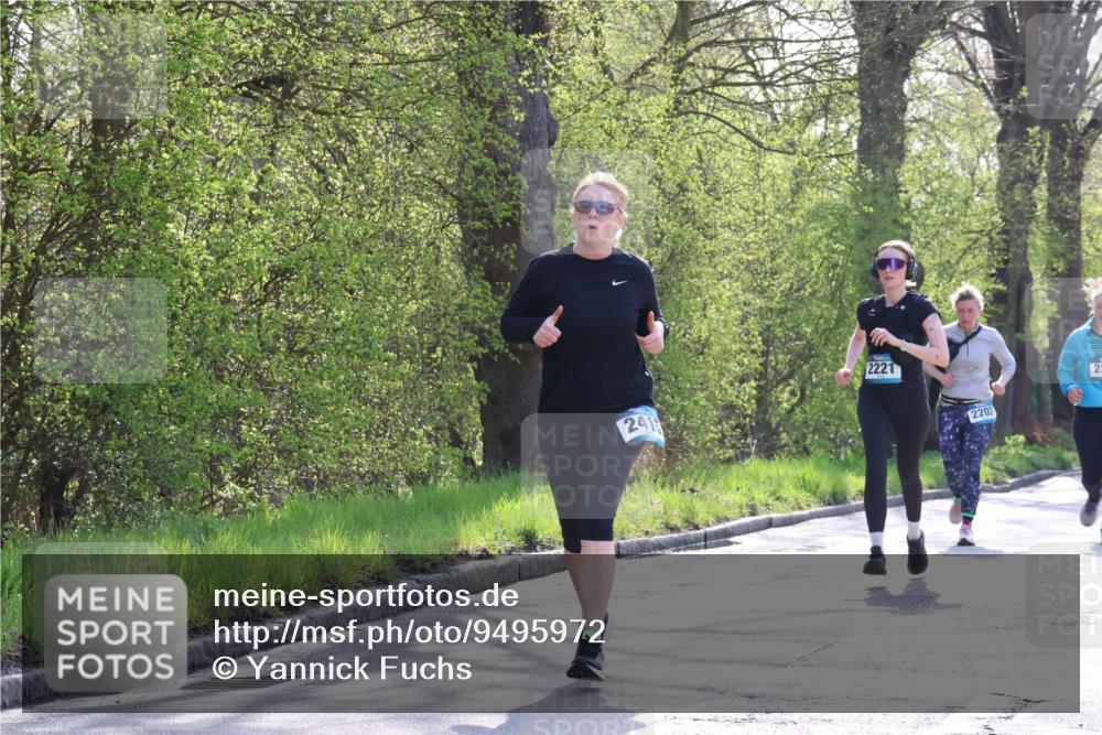 12.04.2026 - 45. Internationalen Wilhelmsburger Insellauf Yannick Fuchs http://msf.ph/oto/9495972 12.04.2026 10:51:55 Laufen 241, 2221, 2203, 23 meine-sportfotos.de