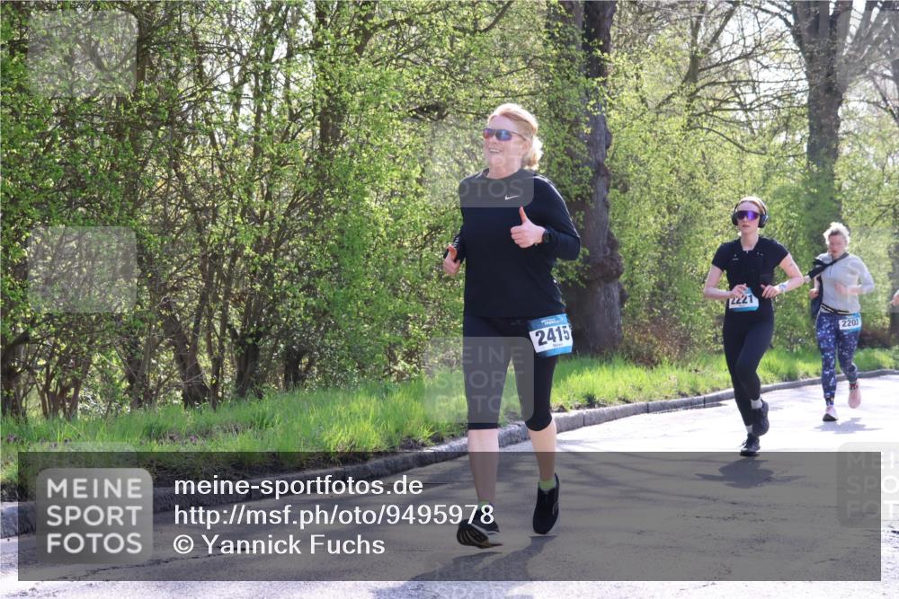 12.04.2026 - 45. Internationalen Wilhelmsburger Insellauf Yannick Fuchs http://msf.ph/oto/9495978 12.04.2026 10:51:56 Laufen 2415, 2221, 2203 meine-sportfotos.de