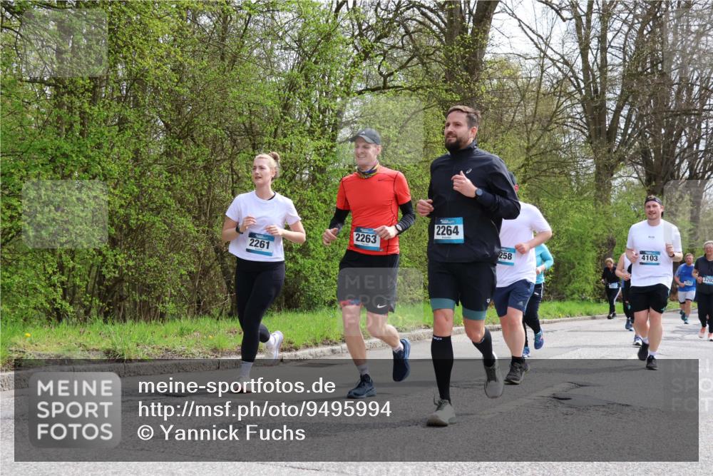 12.04.2026 - 45. Internationalen Wilhelmsburger Insellauf Yannick Fuchs http://msf.ph/oto/9495994 12.04.2026 13:07:03 Laufen 2261, 2263, 2264, 258, 4103, 3203 meine-sportfotos.de