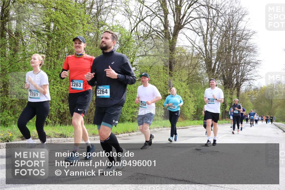 12.04.2026 - 45. Internationalen Wilhelmsburger Insellauf Yannick Fuchs http://msf.ph/oto/9496001 12.04.2026 13:07:04 Laufen 2261, 2263, 2264, 5258, 3766, 4103, 3203 meine-sportfotos.de