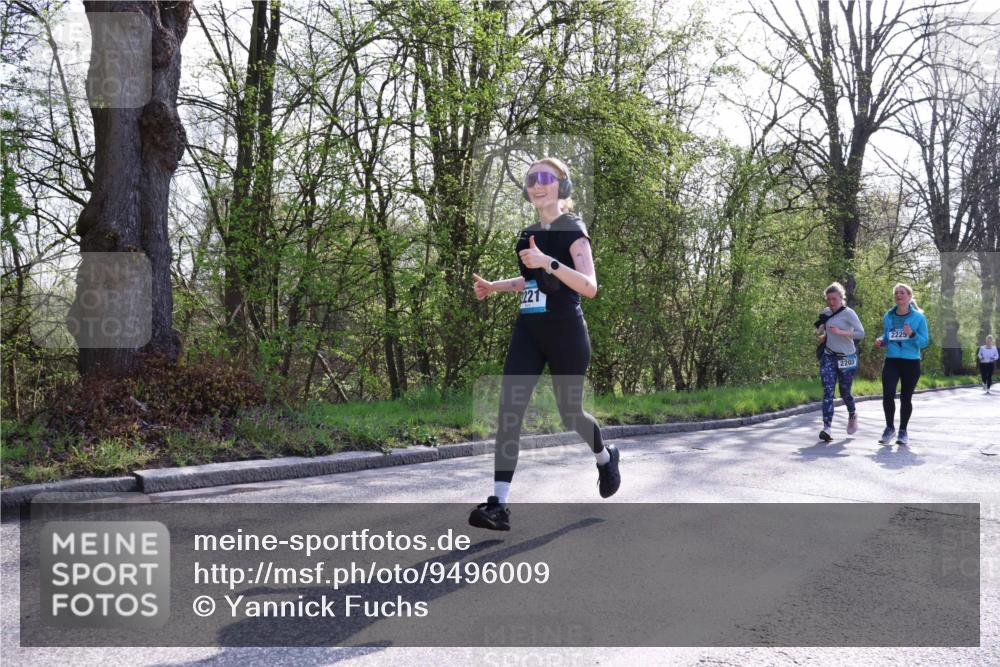 12.04.2026 - 45. Internationalen Wilhelmsburger Insellauf Yannick Fuchs http://msf.ph/oto/9496009 12.04.2026 10:52:00 Laufen 221, 2203, 2225 meine-sportfotos.de