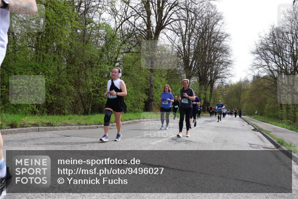 12.04.2026 - 45. Internationalen Wilhelmsburger Insellauf Yannick Fuchs http://msf.ph/oto/9496027 12.04.2026 13:07:07 Laufen 22, 4803, 3203 meine-sportfotos.de