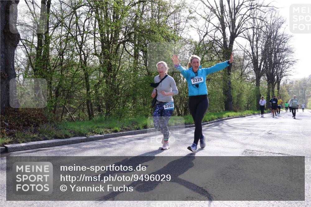 12.04.2026 - 45. Internationalen Wilhelmsburger Insellauf Yannick Fuchs http://msf.ph/oto/9496029 12.04.2026 10:52:01 Laufen 2203, 2225 meine-sportfotos.de