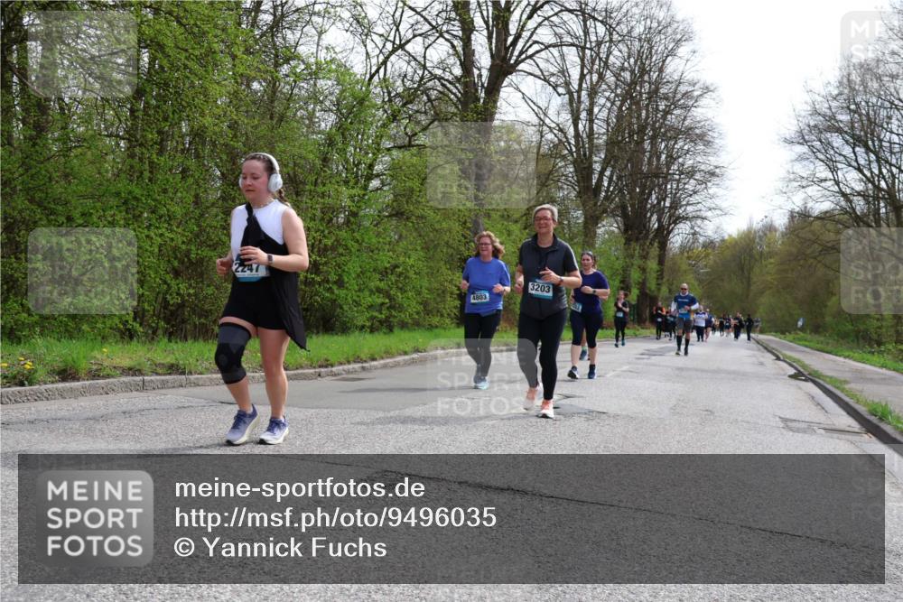 12.04.2026 - 45. Internationalen Wilhelmsburger Insellauf Yannick Fuchs http://msf.ph/oto/9496035 12.04.2026 13:07:07 Laufen 2247, 4803, 3203 meine-sportfotos.de