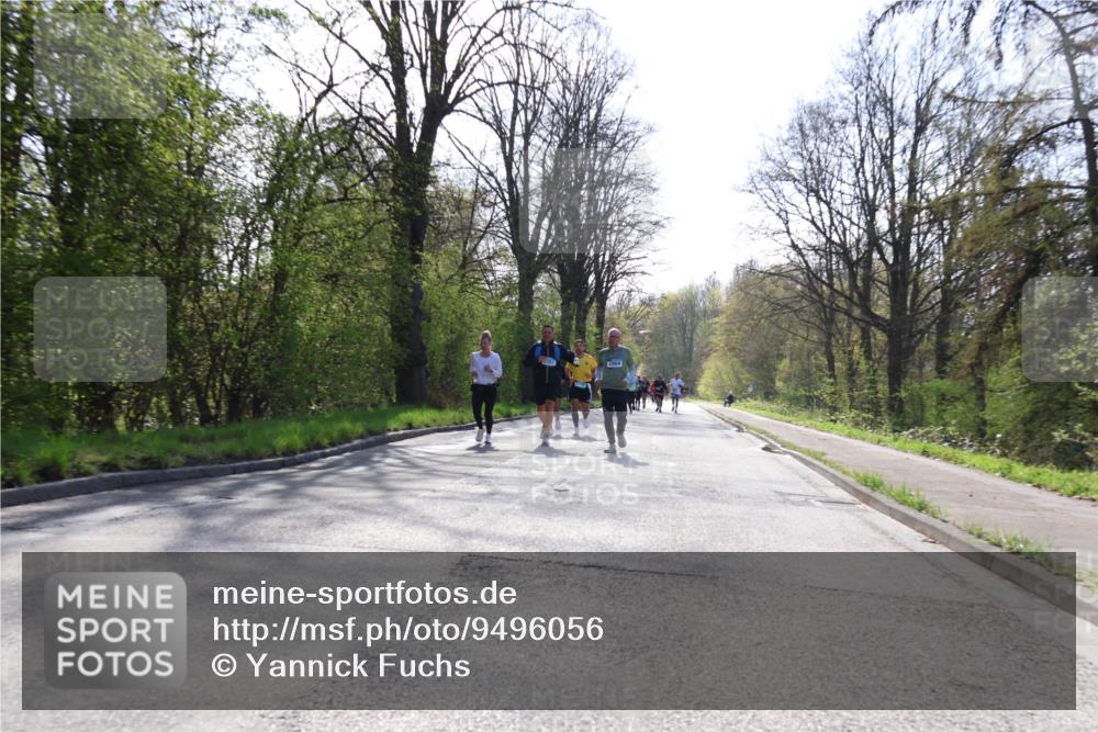 12.04.2026 - 45. Internationalen Wilhelmsburger Insellauf Yannick Fuchs http://msf.ph/oto/9496056 12.04.2026 10:52:04 Laufen 2864 meine-sportfotos.de