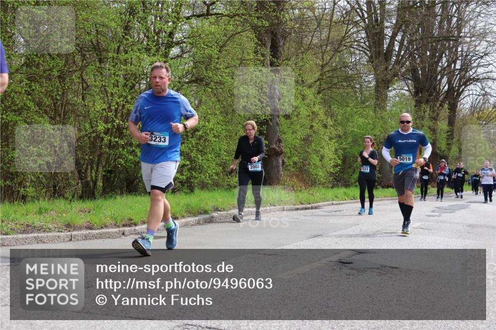 12.04.2026 - 45. Internationalen Wilhelmsburger Insellauf Yannick Fuchs http://msf.ph/oto/9496063 12.04.2026 13:07:11 Laufen 3233, 2002, 2333, 5019 meine-sportfotos.de