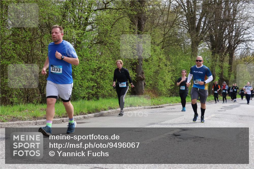 12.04.2026 - 45. Internationalen Wilhelmsburger Insellauf Yannick Fuchs http://msf.ph/oto/9496067 12.04.2026 13:07:11 Laufen 3233, 2002, 2333, 50 meine-sportfotos.de