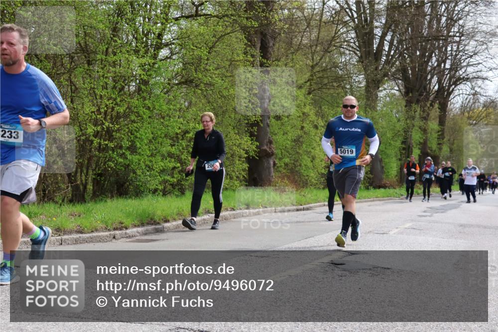 12.04.2026 - 45. Internationalen Wilhelmsburger Insellauf Yannick Fuchs http://msf.ph/oto/9496072 12.04.2026 13:07:11 Laufen 233, 200, 5019 meine-sportfotos.de