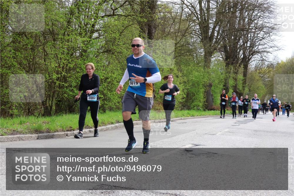 12.04.2026 - 45. Internationalen Wilhelmsburger Insellauf Yannick Fuchs http://msf.ph/oto/9496079 12.04.2026 13:07:12 Laufen 2002, 5019, 2333 meine-sportfotos.de