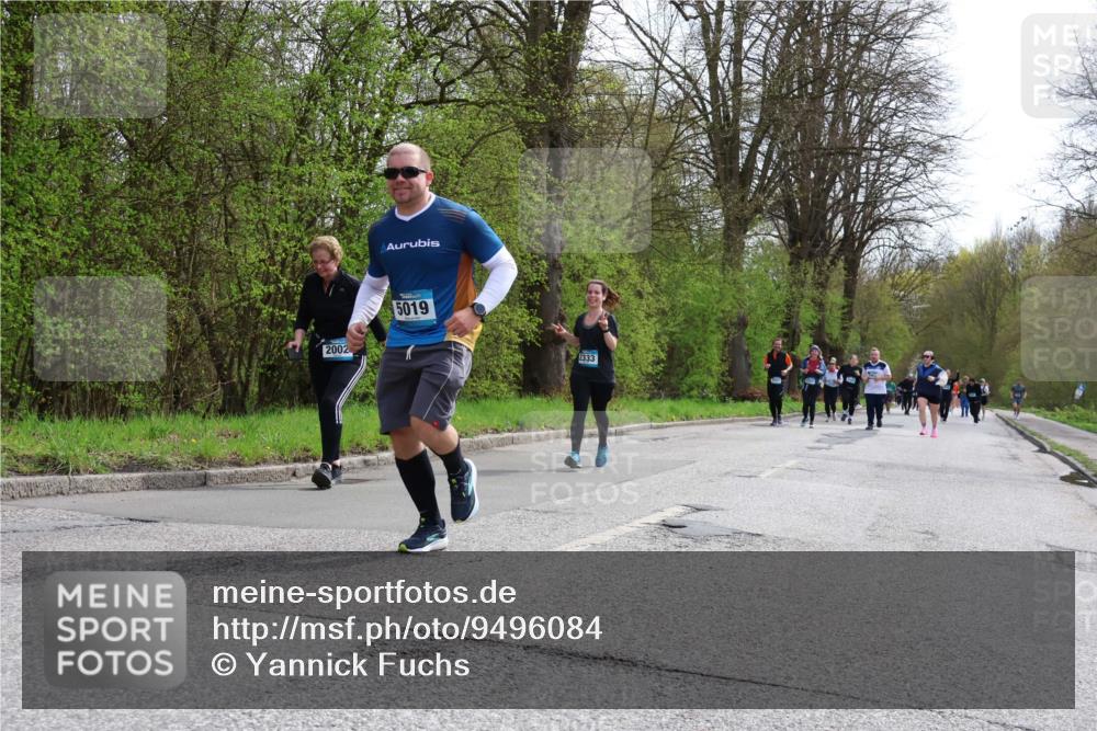 12.04.2026 - 45. Internationalen Wilhelmsburger Insellauf Yannick Fuchs http://msf.ph/oto/9496084 12.04.2026 13:07:13 Laufen 2002, 5019, 2333 meine-sportfotos.de