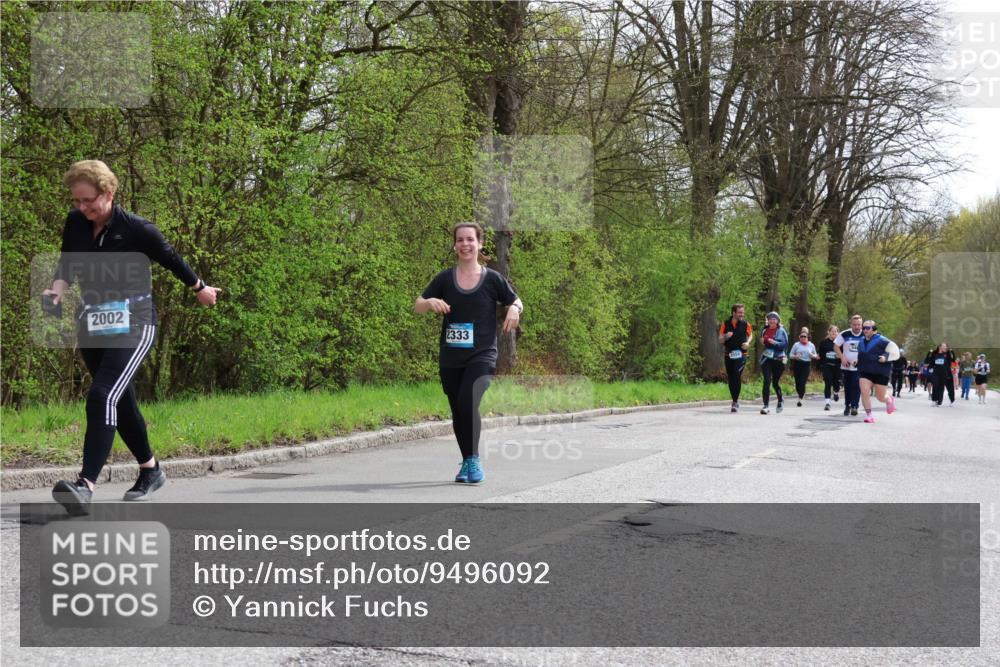 12.04.2026 - 45. Internationalen Wilhelmsburger Insellauf Yannick Fuchs http://msf.ph/oto/9496092 12.04.2026 13:07:14 Laufen 2002, 2333, 54 meine-sportfotos.de