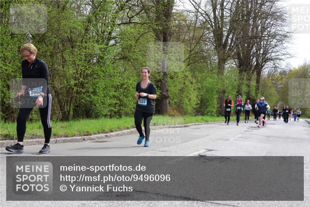 12.04.2026 - 45. Internationalen Wilhelmsburger Insellauf Yannick Fuchs http://msf.ph/oto/9496096 12.04.2026 13:07:14 Laufen 2002, 2333 meine-sportfotos.de