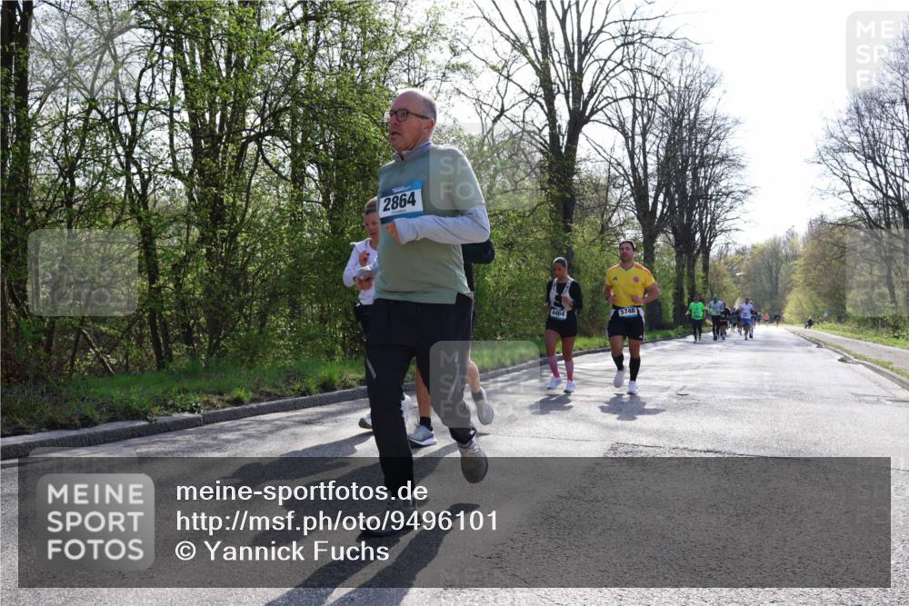 12.04.2026 - 45. Internationalen Wilhelmsburger Insellauf Yannick Fuchs http://msf.ph/oto/9496101 12.04.2026 10:52:08 Laufen 2864, 4464, 5748 meine-sportfotos.de