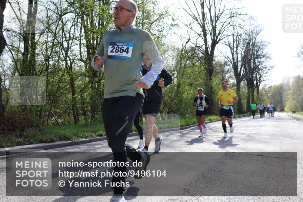 12.04.2026 - 45. Internationalen Wilhelmsburger Insellauf Yannick Fuchs http://msf.ph/oto/9496104 12.04.2026 10:52:08 Laufen 2864, 4464, 5748 meine-sportfotos.de
