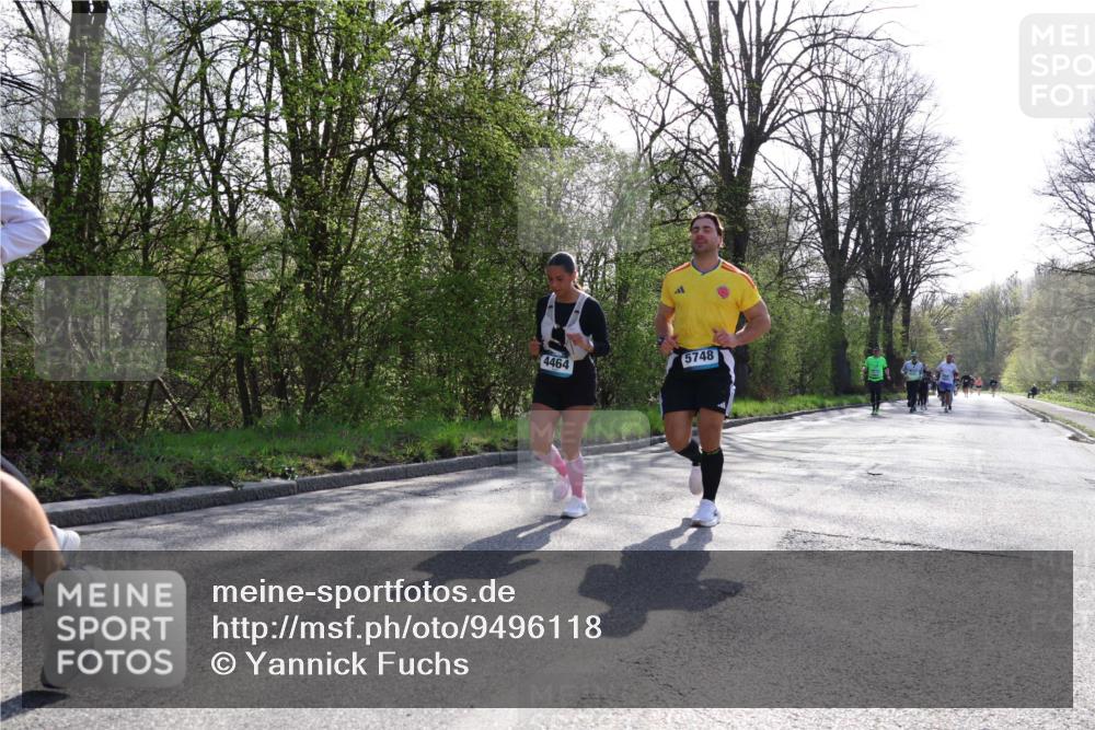 12.04.2026 - 45. Internationalen Wilhelmsburger Insellauf Yannick Fuchs http://msf.ph/oto/9496118 12.04.2026 10:52:09 Laufen 4464, 5748 meine-sportfotos.de