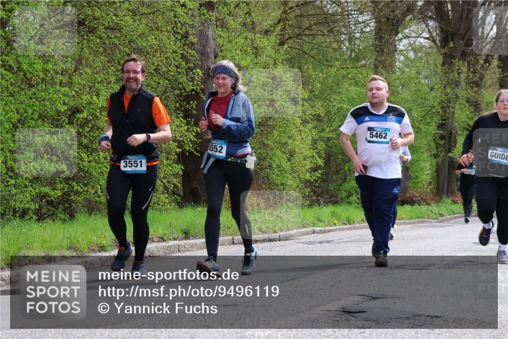 12.04.2026 - 45. Internationalen Wilhelmsburger Insellauf Yannick Fuchs http://msf.ph/oto/9496119 12.04.2026 13:07:20 Laufen 3551, 552, 5462 meine-sportfotos.de